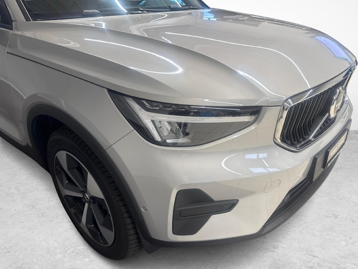 Vehicle image VOLVO XC40