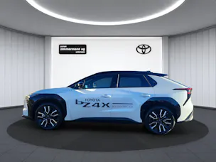 Toyota bZ4X Premium AWD