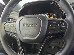 Isuzu D-Max EV Crew Pick-up N60 Nitro Sport 4x4