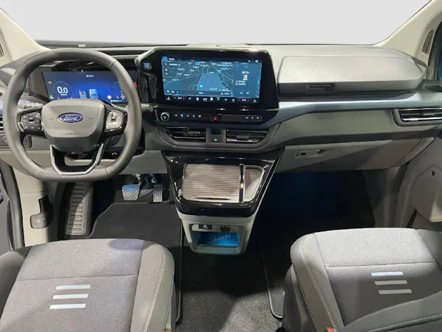 Ford Tourneo Custom Bus 320 L1 2.0 EcoBlue 170 PS Active 4x4