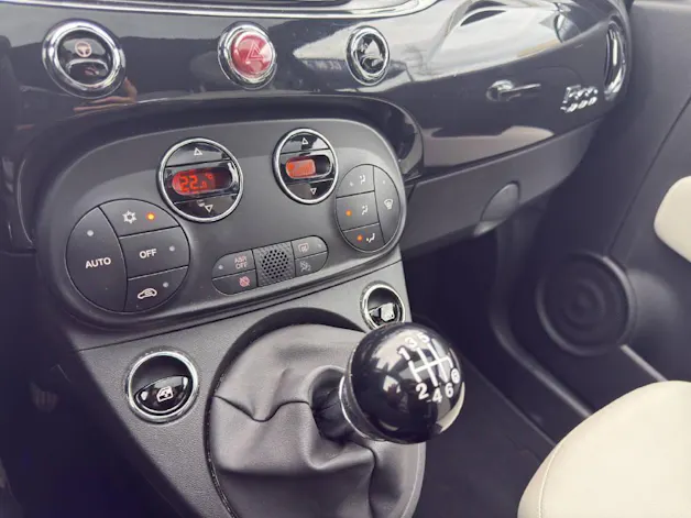 FIAT 500 1.0 Hybrid Dolcevita Premium