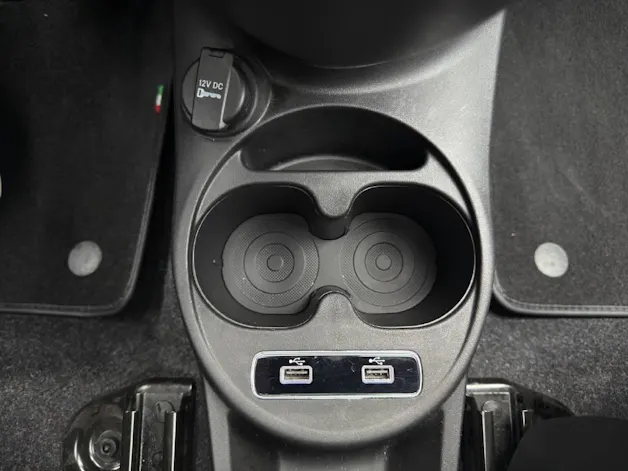FIAT 500 1.0 Hybrid Dolcevita Premium
