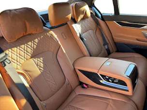 BMW 730d xDrive 48V M Sport Steptronic