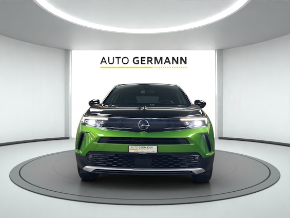 Vehicle image 4 Vehicle image 4