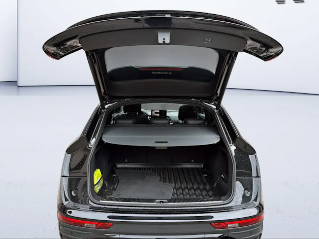 Audi Q5 Sportback 40 TDI Blackedition quattro S-tronic