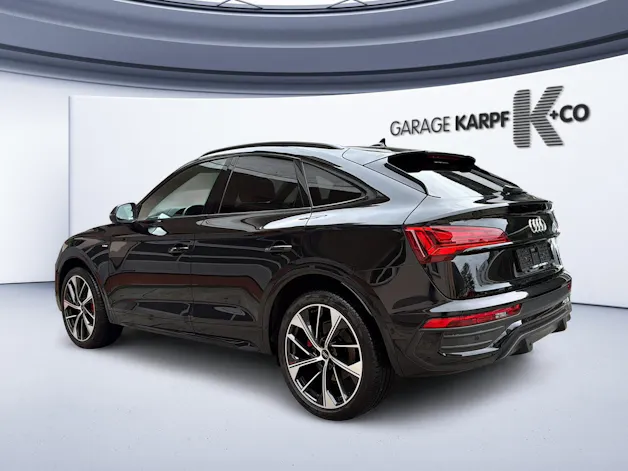 Audi Q5 Sportback 40 TDI Blackedition quattro S-tronic