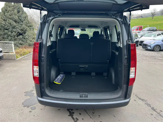Hyundai Staria Wagon 1.6 T-GDi HEV Amplia A