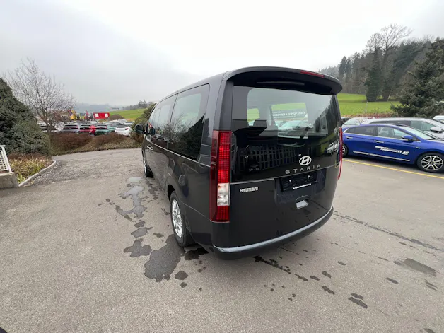 Hyundai Staria Wagon 1.6 T-GDi HEV Amplia A