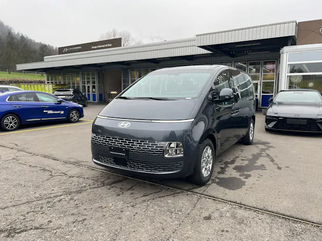 Hyundai Staria Wagon 1.6 T-GDi HEV Amplia A