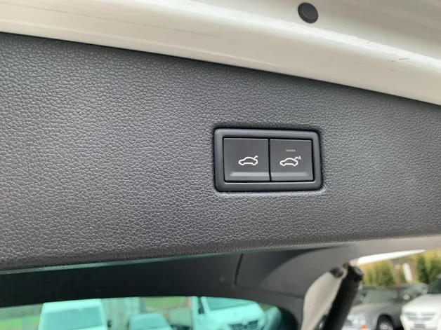 VW Tiguan 2.0TDI High 4M