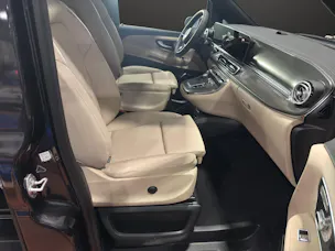 Mercedes-Benz V 300 d lang Swiss Edition 9G-Tronic