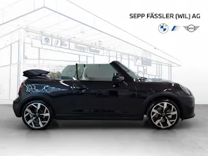 Mini Cabrio Cooper S F67 Favoured Trim