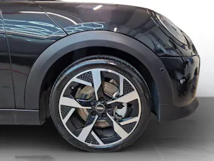 Mini Cabrio Cooper S F67 Favoured Trim