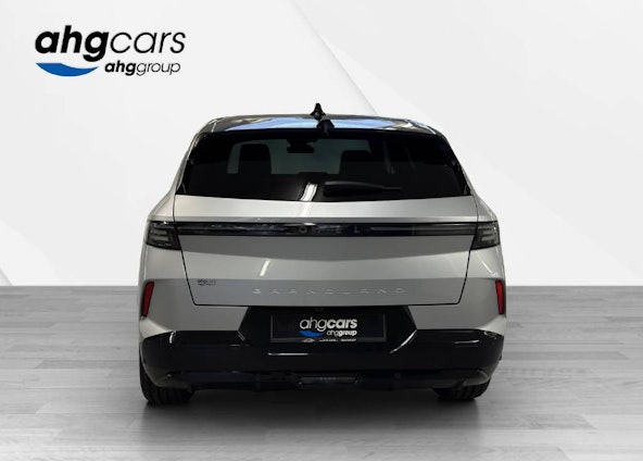 Vehicle image 3 Vehicle image 3