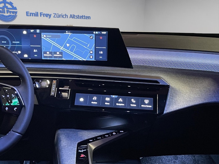 immagine del veicolo PEUGEOT 5008