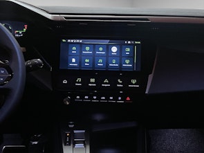 Fahrzeugbild PEUGEOT 308 1.2 Hybrid GT