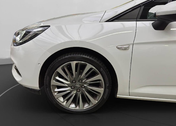 Vehicle image 9 Vehicle image 9