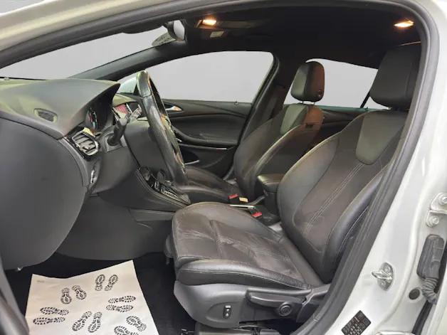 Opel Astra Sports Tourer 1.5 D 122 Ultimate S/S