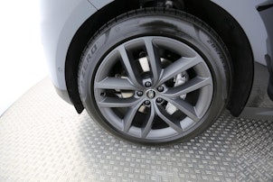 Vehicle image LAND ROVER Range Rover Sport 3.0 I6 300 SE Dynamic