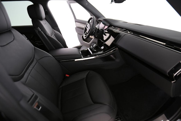 Vehicle image 12 Vehicle image 12