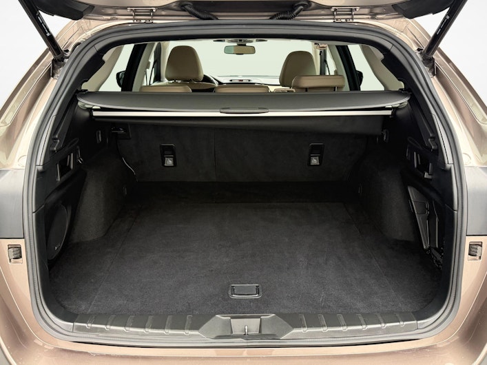 Vehicle image SUBARU OUTBACK