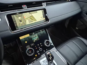Land Rover Range Rover Evoque 2.0 T R-Dynamic SE