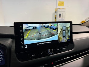 Vehicle image MITSUBISHI Outlander 2.4 PHEV Instyle 4x4 " Roues hiver gratuites !!