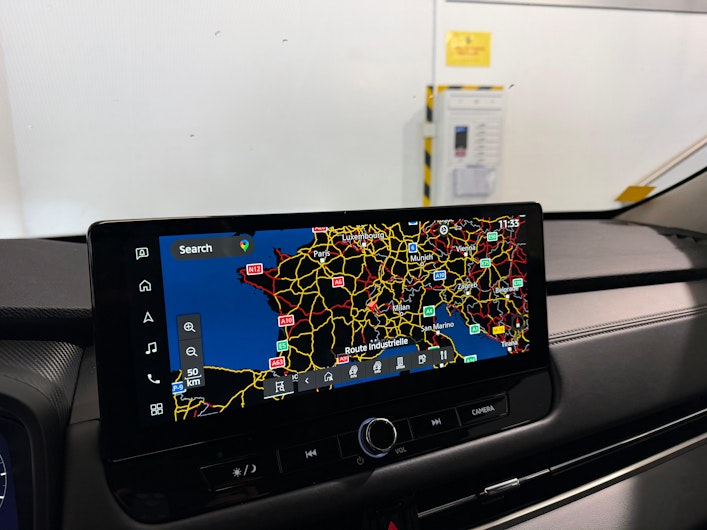 Vehicle image MITSUBISHI OUTLANDER