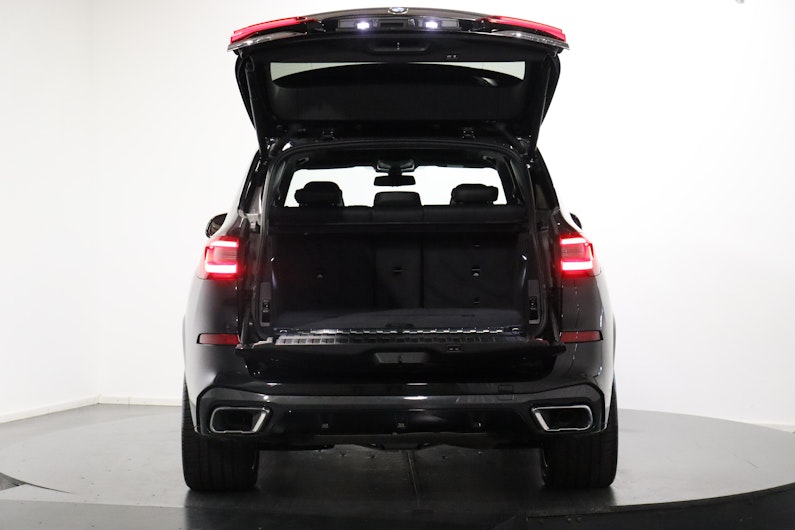 image du véhicule BMW X5