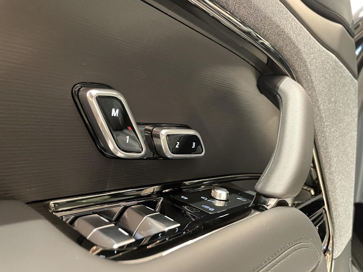 Vehicle image LAND ROVER RANGE ROVER SPORT