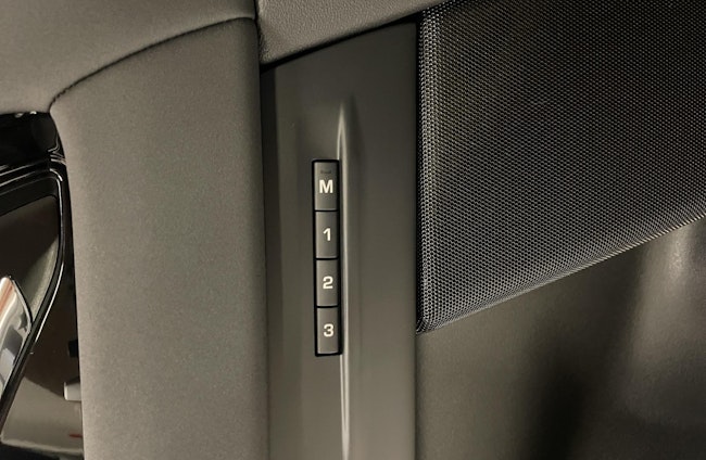 Vehicle image 12 Vehicle image 12