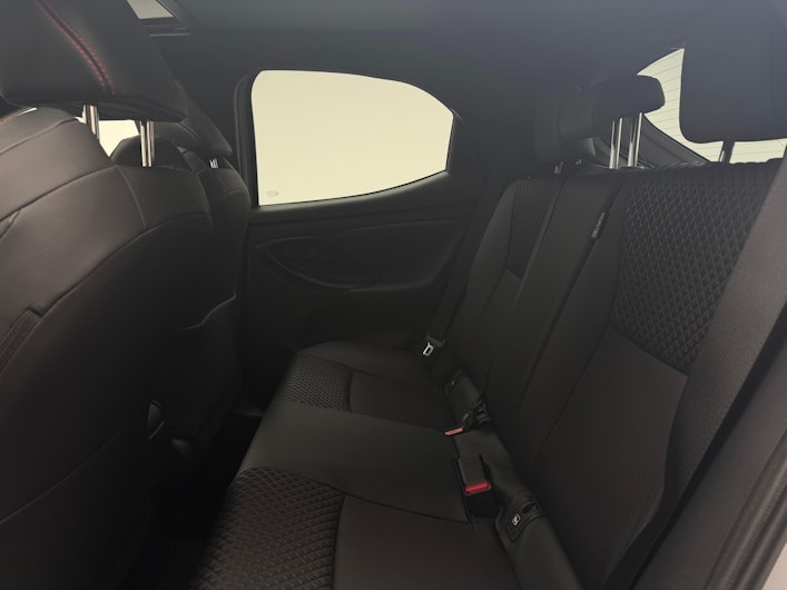 Vehicle image TOYOTA YARIS