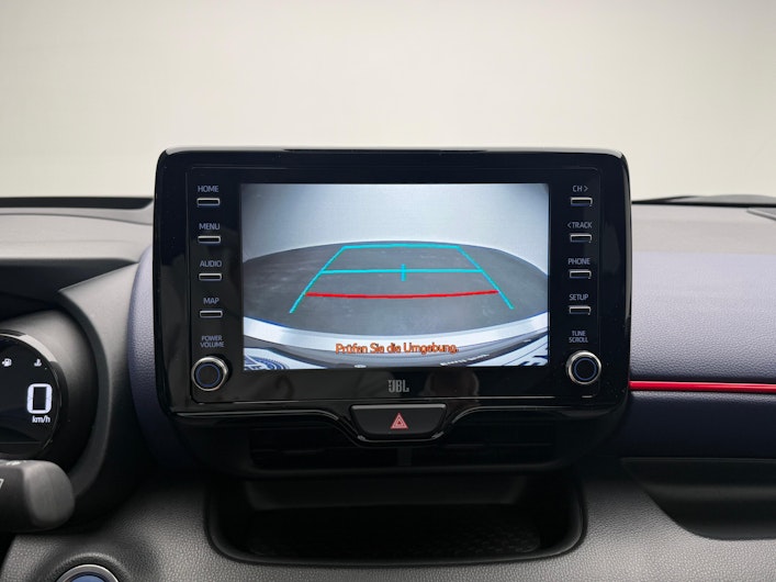 Vehicle image TOYOTA YARIS