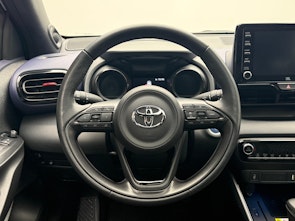 Vehicle image TOYOTA Yaris 1.5 VVT-i HSD Pop