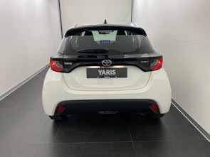 Vehicle image TOYOTA Yaris 1.5 VVT-i HSD Comfort