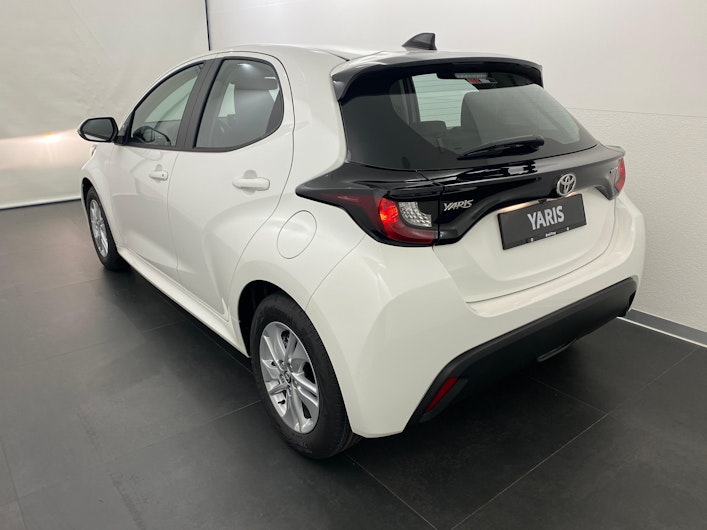 Vehicle image TOYOTA YARIS