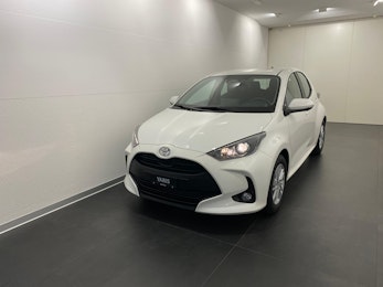 Vehicle image TOYOTA Yaris 1.5 VVT-i HSD Comfort