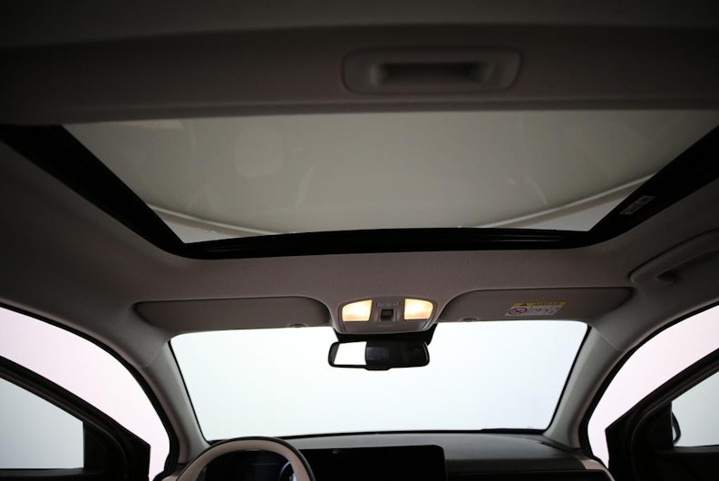 Vehicle image KIA STONIC