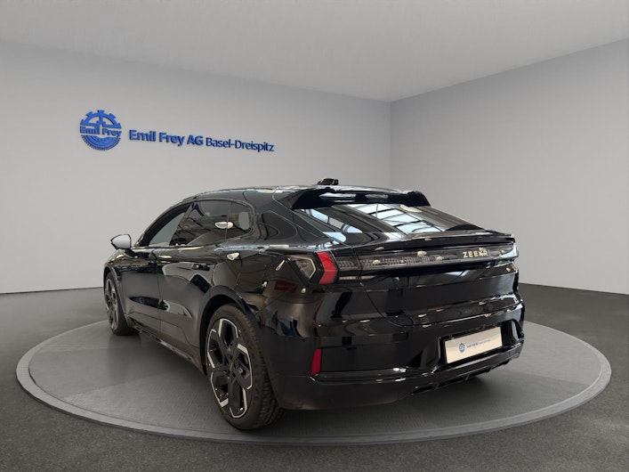 Vehicle image ZEEKR 001