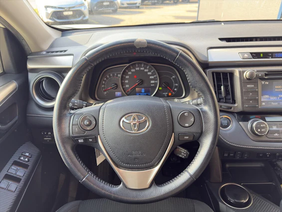 Fahrzeugbild 10 Fahrzeugbild 10