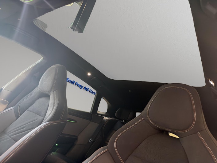 Vehicle image ZEEKR 001