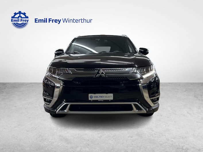 Vehicle image MITSUBISHI OUTLANDER