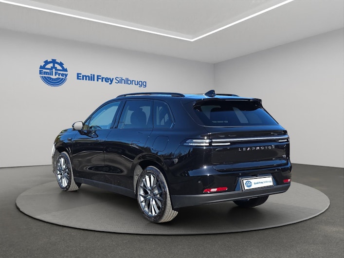 Vehicle image LEAPMOTOR C10