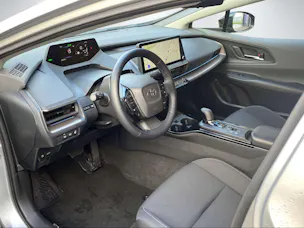 Toyota Prius 2.0 Plug-In-Hybrid Style