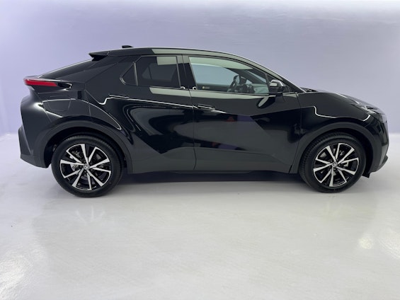 Vehicle image 2 Vehicle image 2