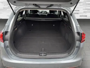 Kia Ceed SW 1.5 T-GDi MHEV Power