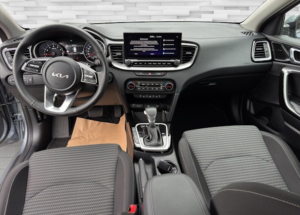 Fahrzeugbild 6 Fahrzeugbild 6