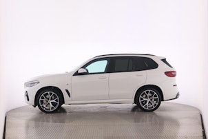Vehicle image BMW X5 40d xDrive SAG