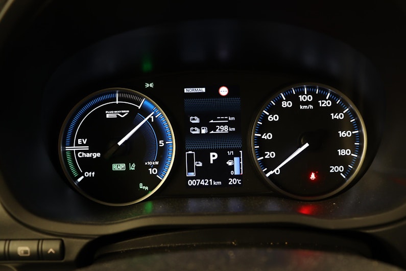 Vehicle image MITSUBISHI ECLIPSE CROSS