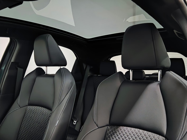 Vehicle image TOYOTA YARIS